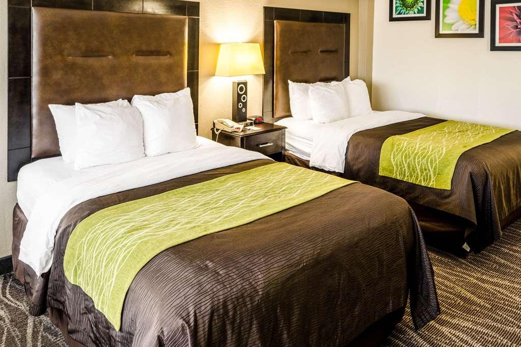 Comfort Inn Downtown Чарлстън Стая снимка