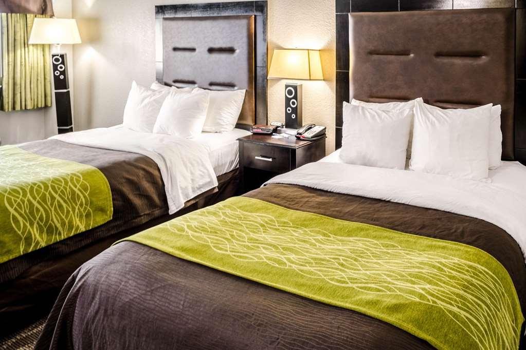 Comfort Inn Downtown Чарлстън Стая снимка